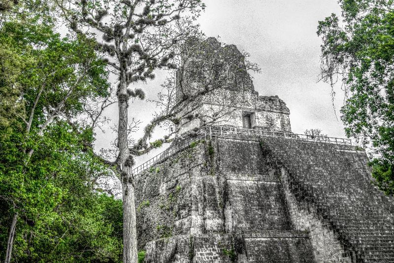 Hotel Jaguar Inn Tikal Esterno foto